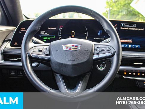 Used 2025 Cadillac XT4 Premium Luxury FWD image 23