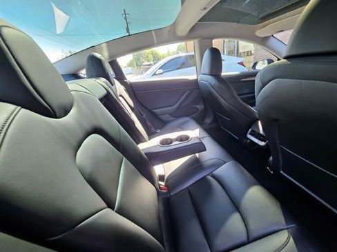 Used 2023 Tesla Model 3 Standard Range image 59