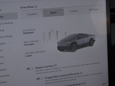 Used 2025 Tesla Cybertruck AWD Crew Cab image 25