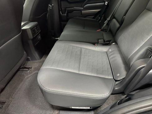 Used 2025 Toyota 4Runner TRD Off-Road Premium image 46