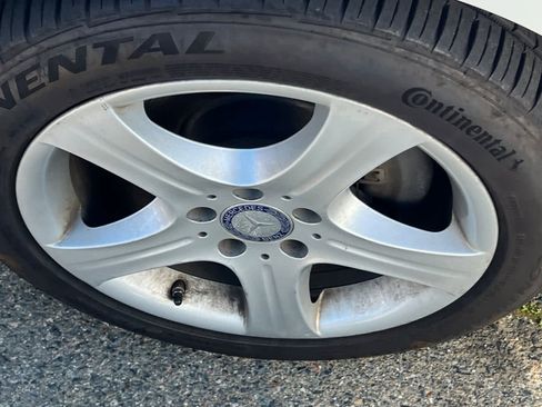 Used 2014 Mercedes-Benz E 350 Sedan image 22