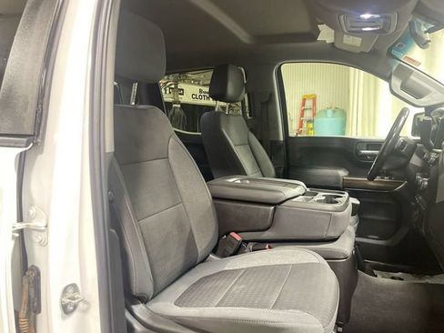 Used 2020 Chevrolet Silverado 1500 RST w/ Texas Edition AWD/4WD image 21