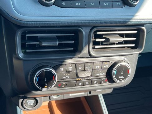 Used 2024 Ford Maverick Lariat image 13