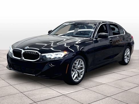Used 2025 BMW 330i Sedan w/ Convenience Package RWD image 1