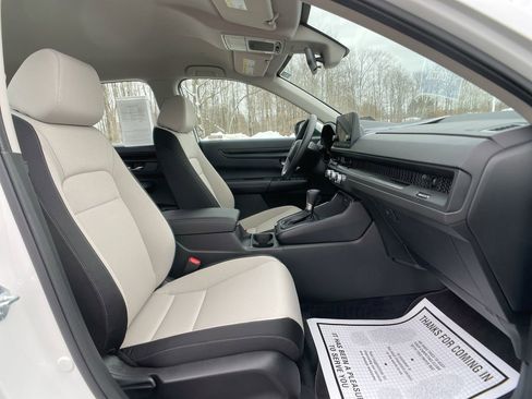 Certified 2024 Honda CR-V LX image 26