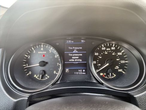 Used 2020 Nissan Rogue Sport S w/ Appearance Package FWD image 11