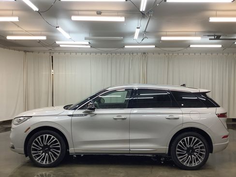 Used 2021 Lincoln Corsair Reserve w/ Equipment Group 201A AWD/4WD image 10