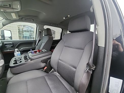 Used 2017 GMC Sierra 2500 SLE image 12