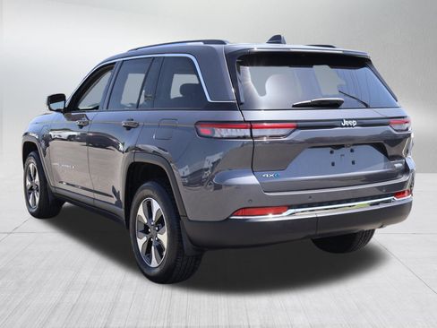 Used 2024 Jeep Grand Cherokee Limited 4xe AWD/4WD image 4