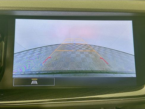 Used 2021 Buick Envision Preferred image 13