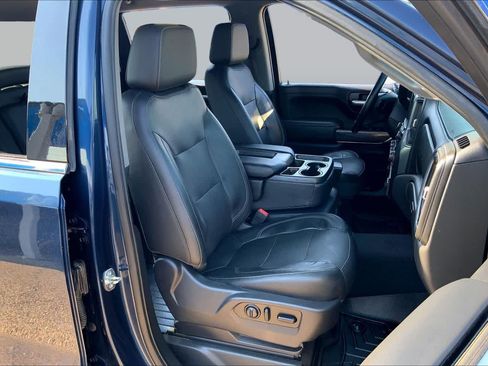 Used 2019 Chevrolet Silverado 1500 LTZ AWD/4WD image 9