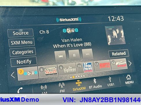 Used 2022 Nissan Armada SL w/ Captain's Chairs Package image 30