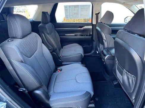 Used 2020 Hyundai Palisade SEL w/ Convenience Package image 17