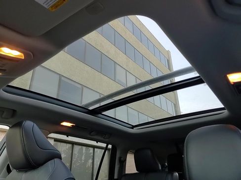 Used 2022 Toyota Highlander Platinum image 20