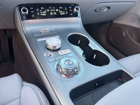 New 2026 Genesis GV70 2.5T Advanced image 22