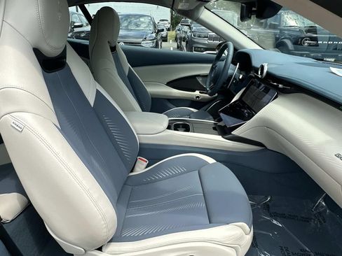Used 2025 Maserati GranCabrio Folgore AWD/4WD image 13