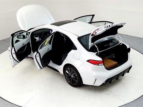 Certified 2023 Toyota Corolla SE image 25