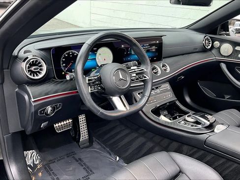 Used 2023 Mercedes-Benz E 450 Cabriolet image 15