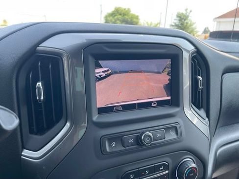 Used 2025 Chevrolet Silverado 1500 W/T w/ WT Value Package AWD/4WD image 30