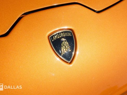 Used 2015 Lamborghini Huracan LP 610-4 image 5