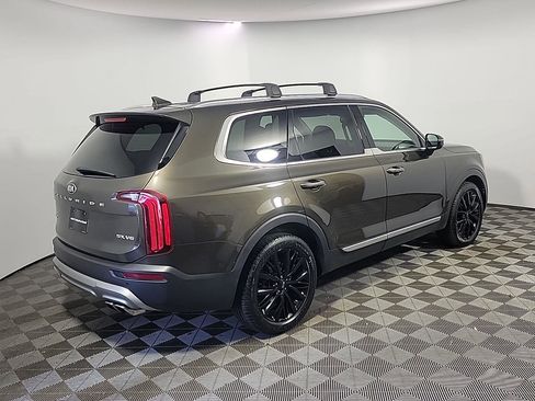 Used 2020 Kia Telluride SX w/ SX Prestige Package image 4