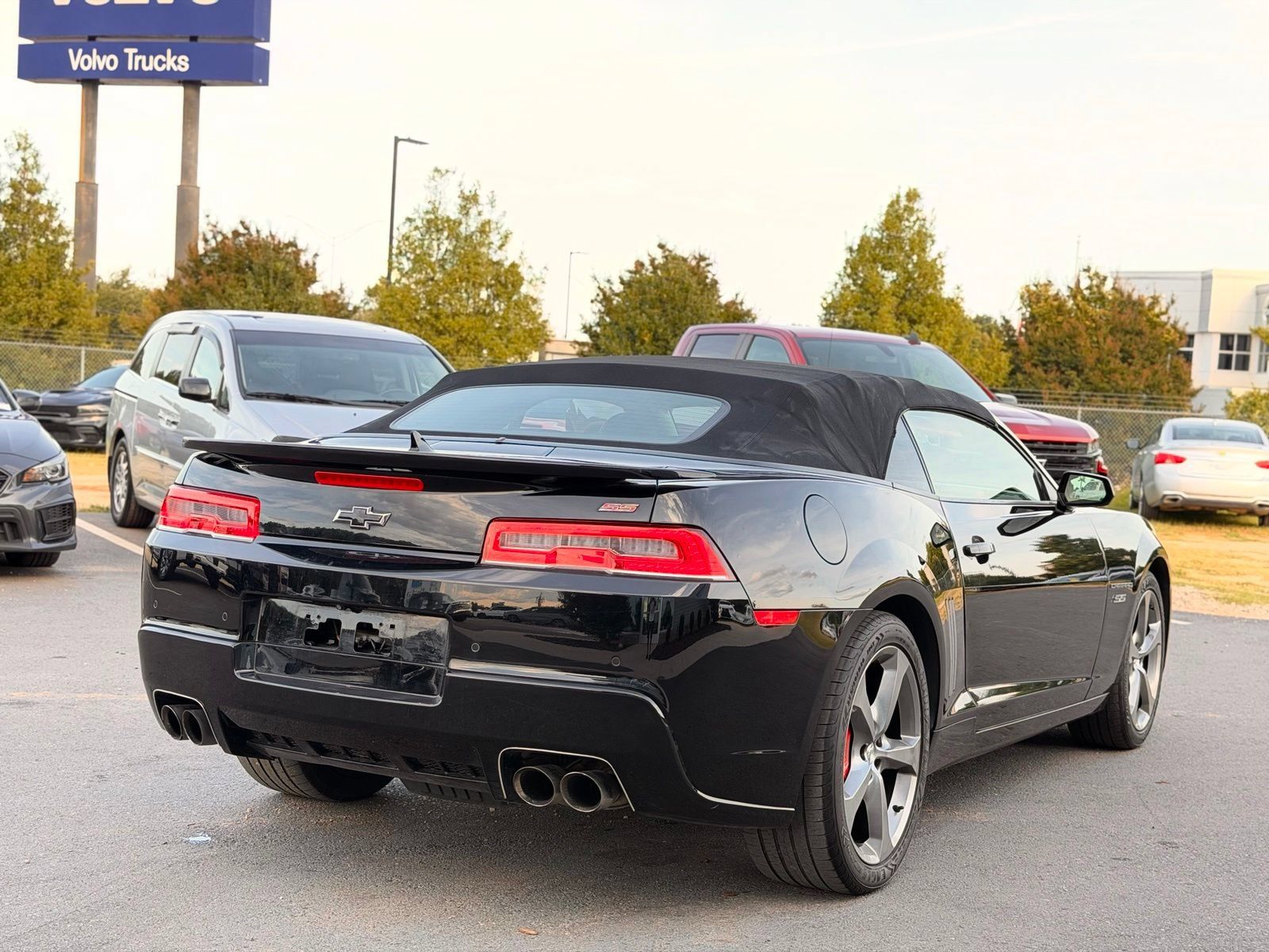 Used 2014 Chevrolet Camaro SS w/ RS Package RWD image 8