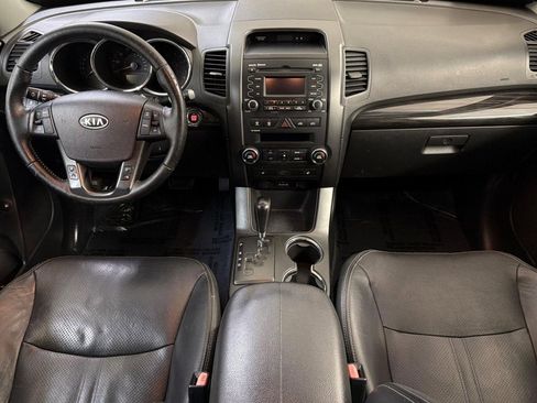 Used 2011 Kia Sorento EX w/ Premium Pkg FWD image 16