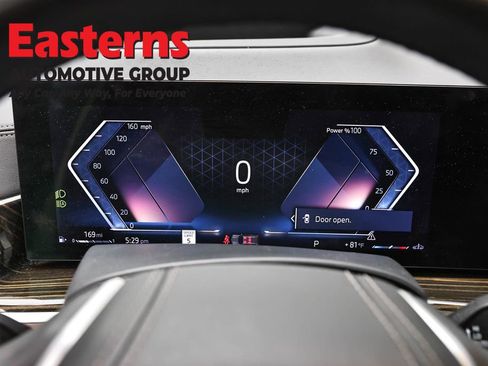 Used 2023 BMW X7 xDrive40i w/ Executive Package image 18