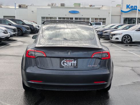 Used 2023 Tesla Model 3 Performance image 7