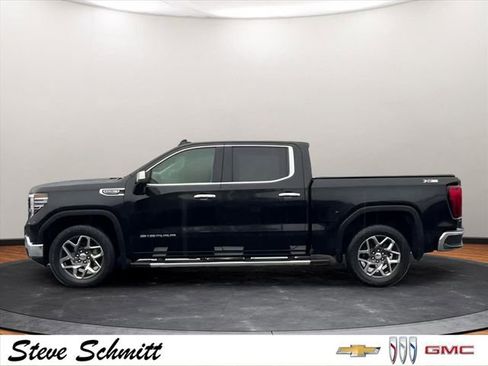 Certified 2022 GMC Sierra 1500 SLT w/ SLT Premium Package image 5