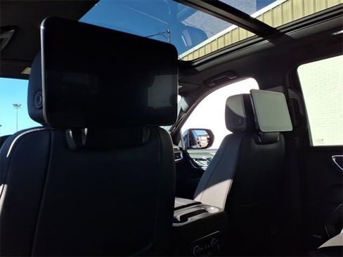 Certified 2024 Chevrolet Tahoe LT w/ Luxury Package image 14