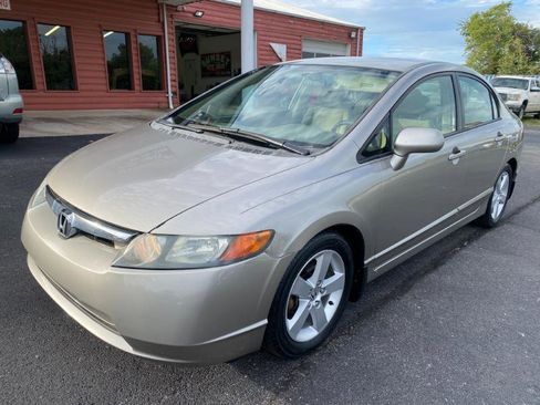 Used 2006 Honda Civic LX image 2