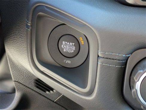 New 2026 Jeep Wrangler Rubicon w/ Xtreme 35 Tire Package image 23