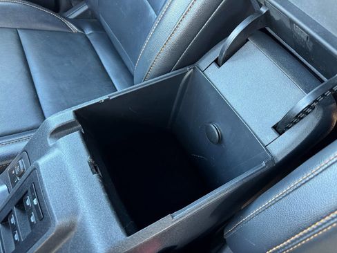 Used 2023 Ford Bronco Badlands image 49