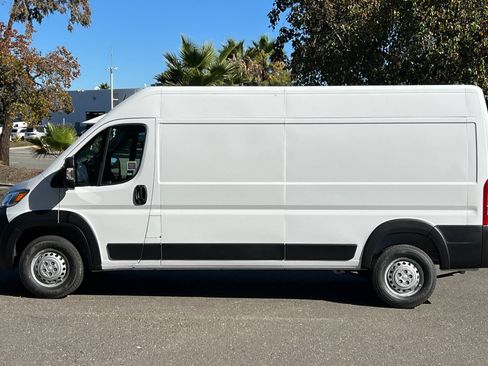 New 2026 RAM ProMaster 2500 FWD image 6