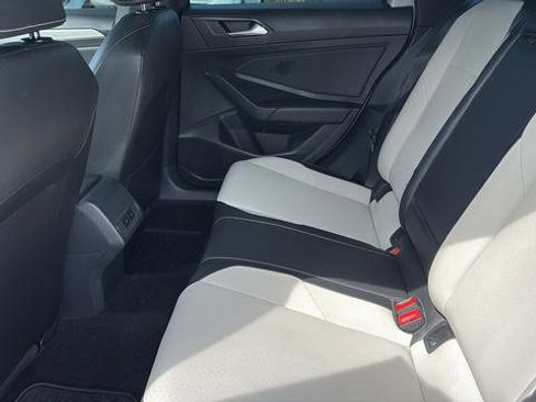Used 2020 Volkswagen Jetta R-Line w/ R-Line Cold Weather Package FWD image 18