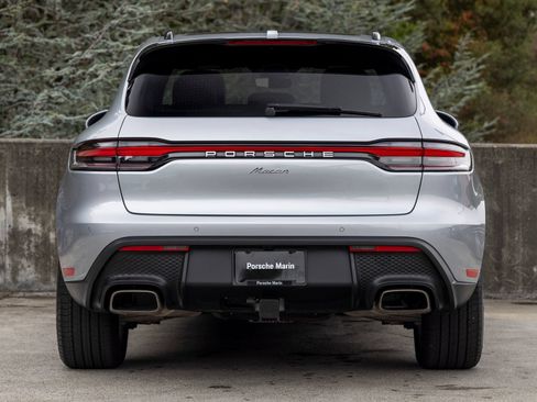 Certified 2026 Porsche Macan AWD/4WD image 10