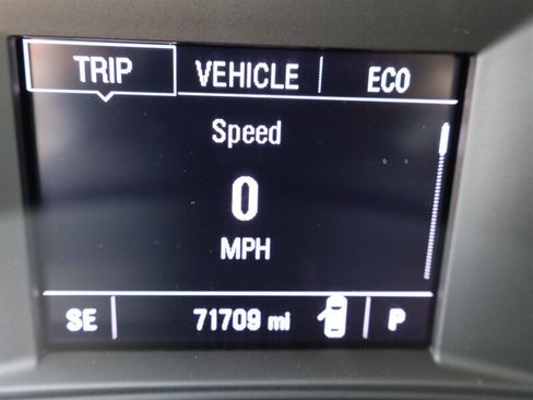 Used 2023 Chevrolet Malibu LT FWD image 18