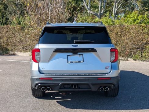 Used 2020 Ford Explorer ST w/ ST Street Pack image 4