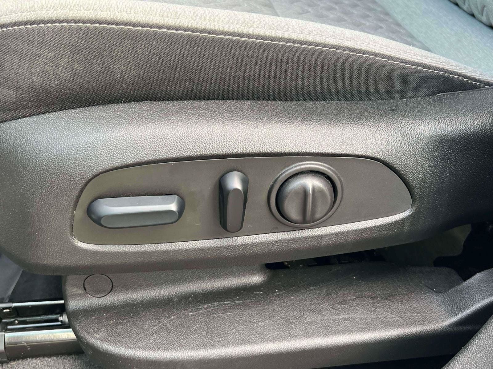 Used 2024 Chevrolet Equinox LS w/ LS Convenience Package FWD image 18