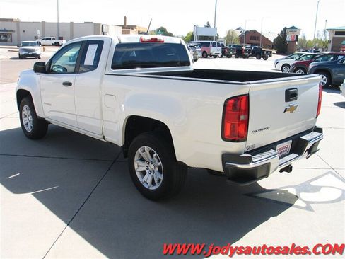 Used 2017 Chevrolet Colorado W/T w/ WT Convenience Package RWD image 30
