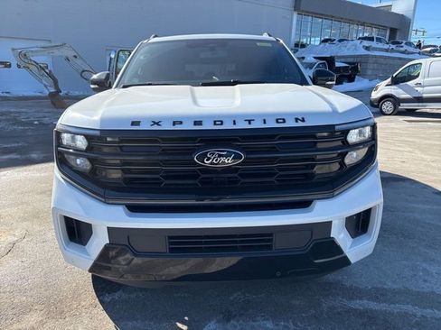 New 2026 Ford Expedition Max Platinum w/ Stealth Performance Package image 9