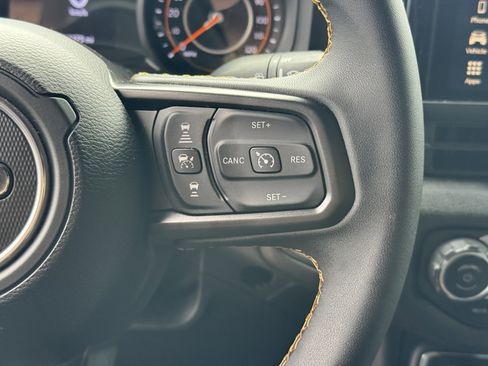 Used 2024 Jeep Wrangler Sport S image 32