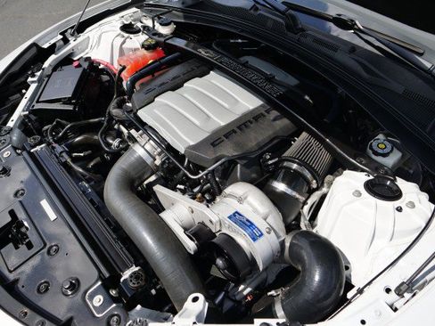 Used 2019 Chevrolet Camaro SS image 9