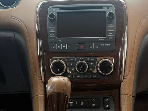 Used 2014 Buick Enclave Leather AWD/4WD image 17