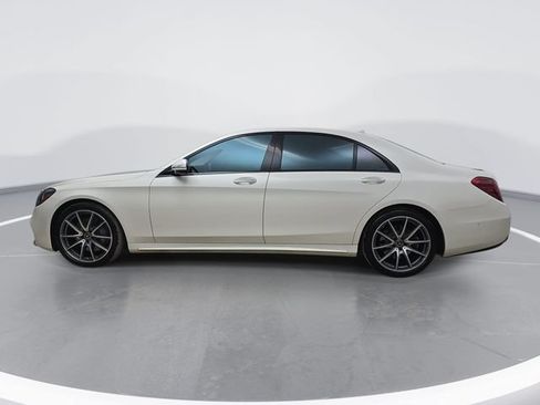 Used 2018 Mercedes-Benz S 560 Sedan image 9