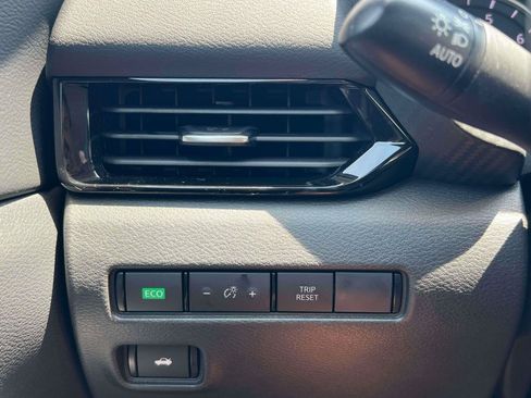 Used 2023 Nissan Sentra SV w/ All-Weather Package FWD image 20