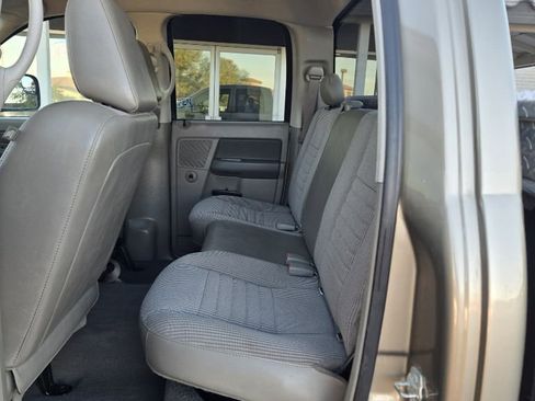 Used 2008 Dodge Ram 1500 Truck ST image 9