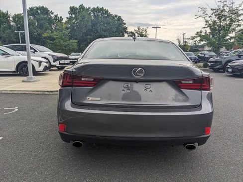 Used 2016 Lexus IS 300 AWD w/ F Sport Package image 9