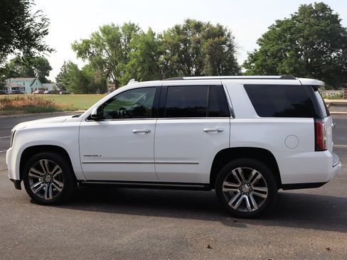 Used 2018 GMC Yukon Denali w/ Denali Ultimate Package AWD/4WD image 8